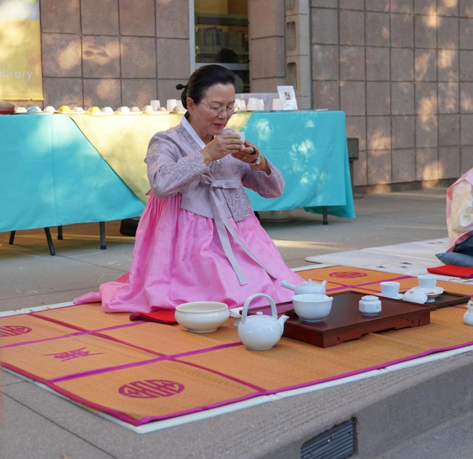 Western City highlights Youngmi Yi tea ceremony at Santa Fe Springs Library
